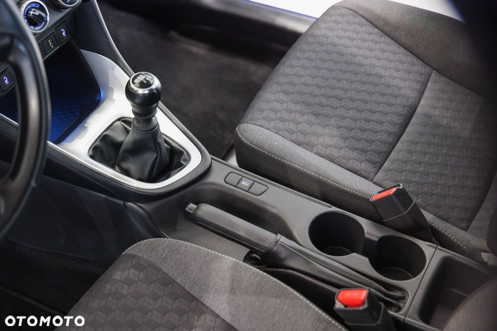 Toyota Yaris - 36