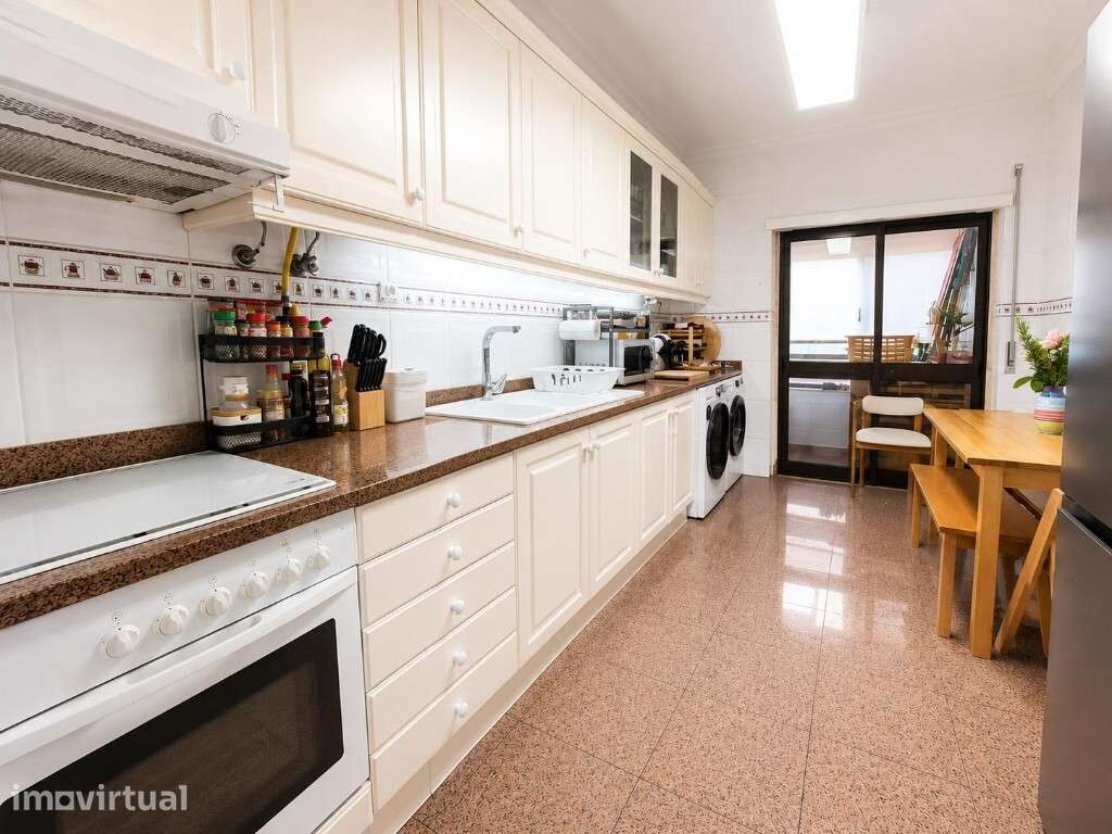 Apartamento T2 com lugar de garagem em zona da Quinta da Fonte, Coimbr - Grande imagem: 2/14