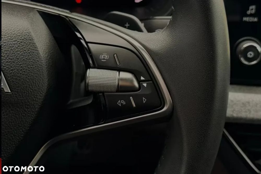 Skoda Kamiq 1.5 TSI Selection DSG - 24