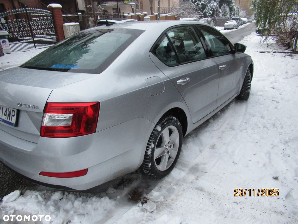 Skoda Octavia 1.6 TDI Ambition - 6