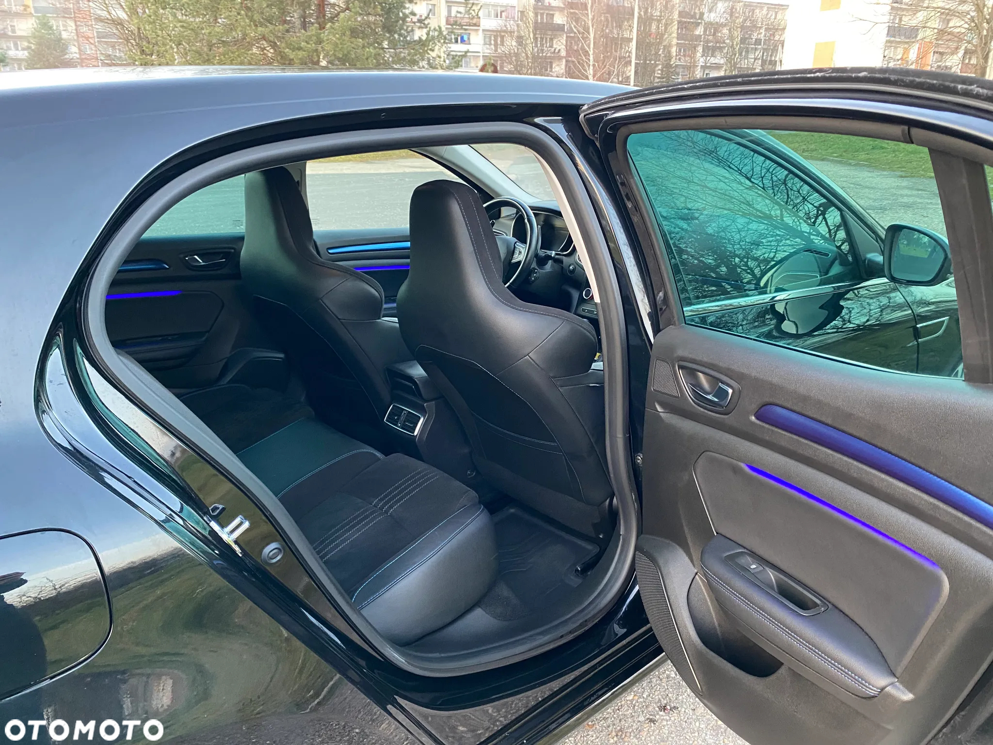 Renault Megane ENERGY dCi 165 EDC GT - 9