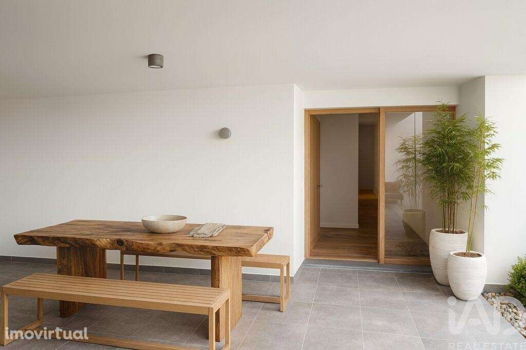 Moradia isolada T4 em Santo Isidoro de 139 m2 - Grande imagem: 2/29