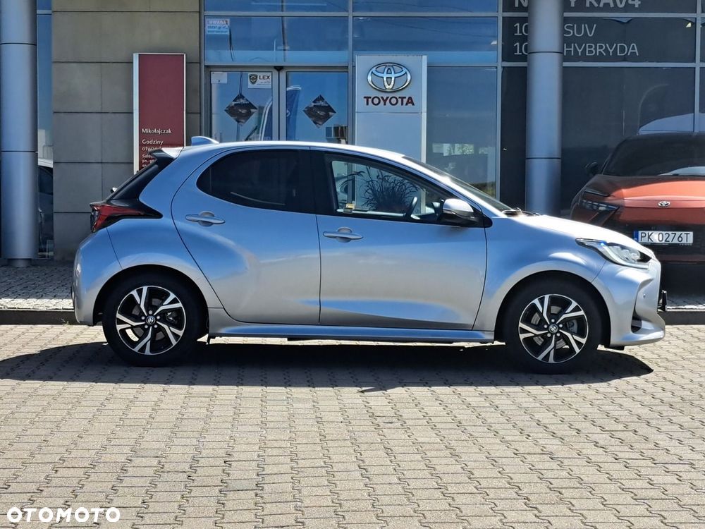 Toyota Yaris Hybrid 1.5 Style - 8