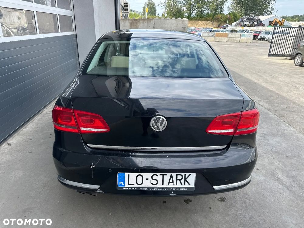 Volkswagen Passat 2.0 Blue TDI SCR Highline - 3