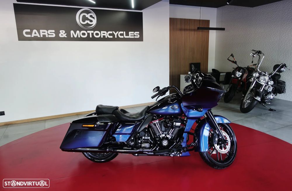 Harley-Davidson Road Glide CVO 117ci igual a nova - 19