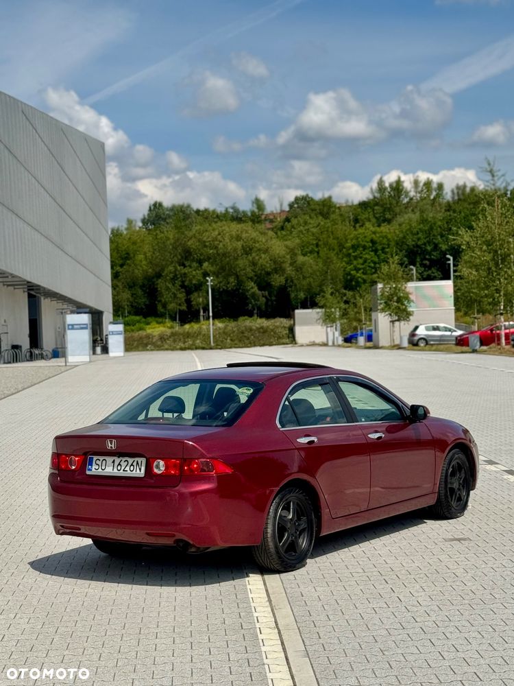 Honda Accord 2.0 Comfort - 4