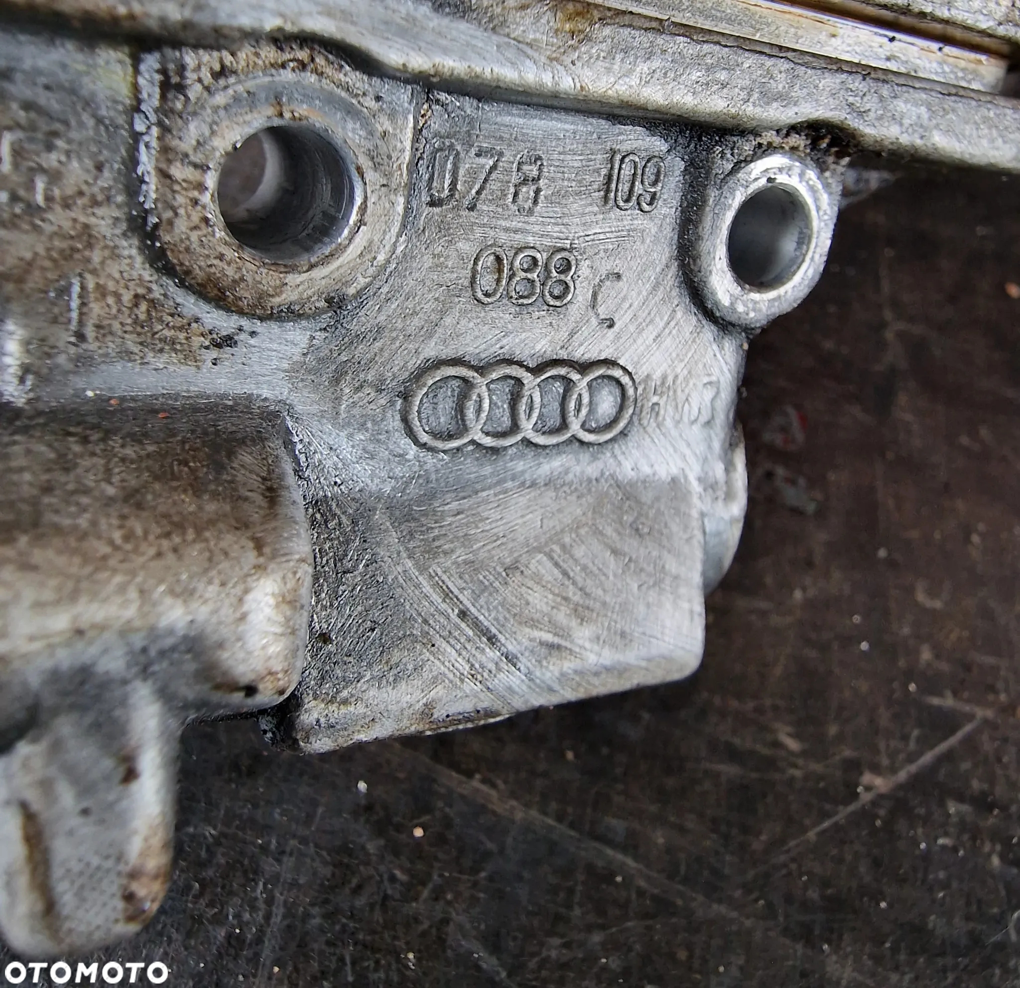 NAPINACZ ROZRZĄDU 078109088C 2.4 V6 BDV AUDI - 2