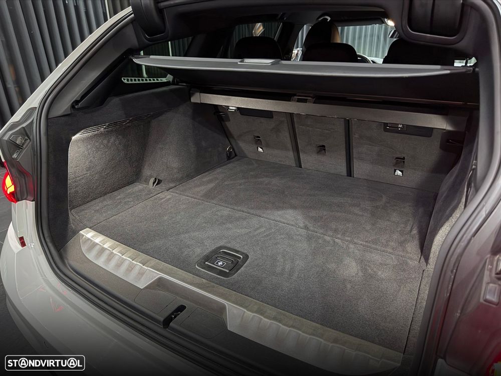 BMW 330 e Pack M Auto - 44