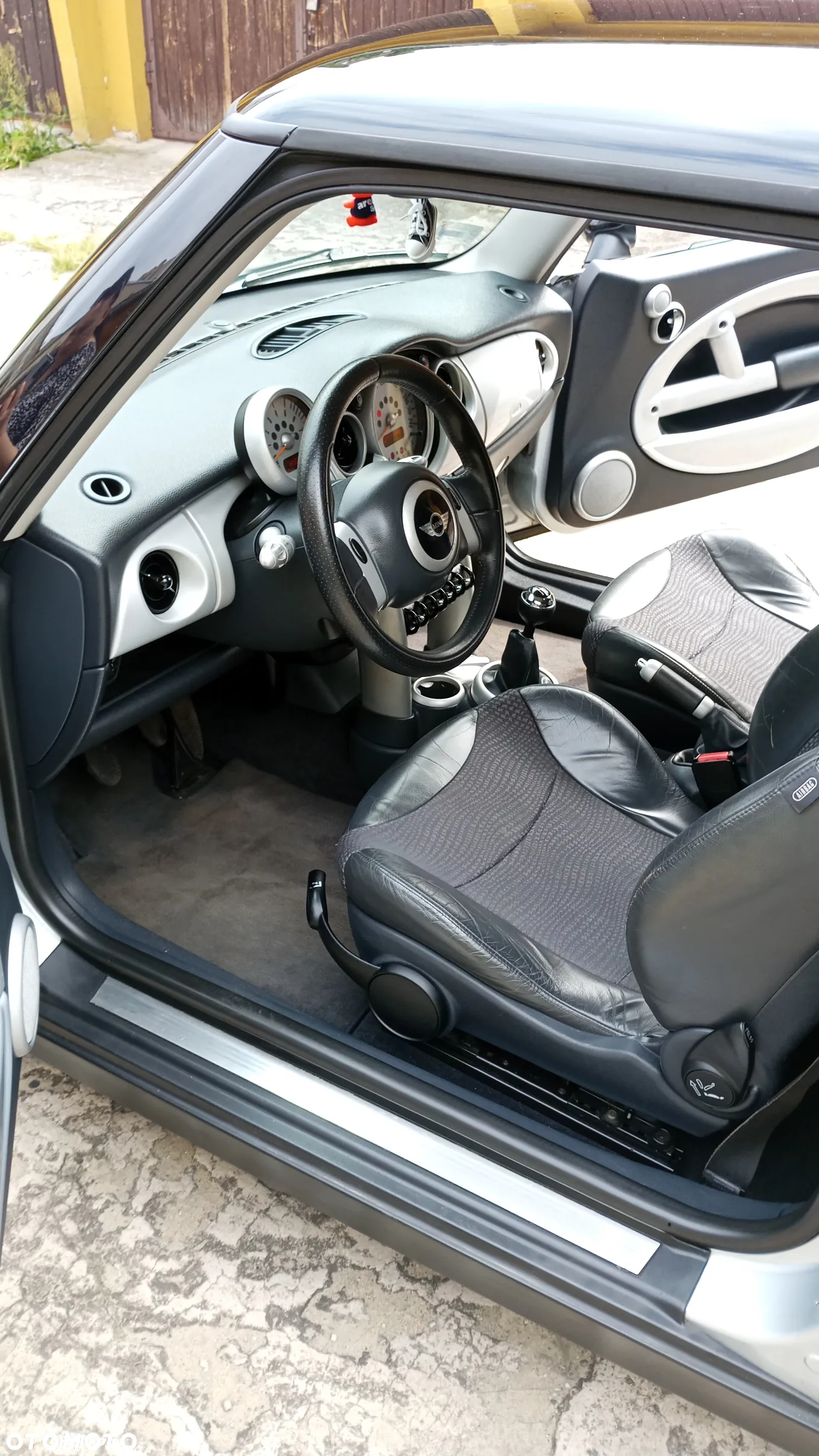 MINI Cooper - 16