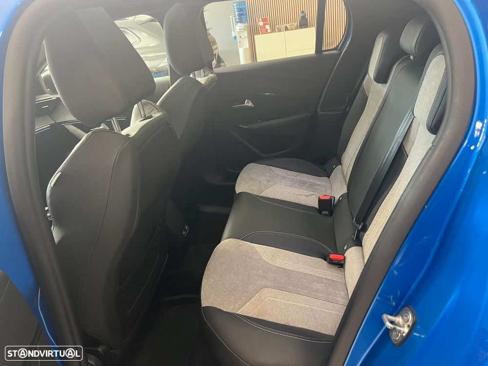 Peugeot e-208 50 kWh GT Line - 24