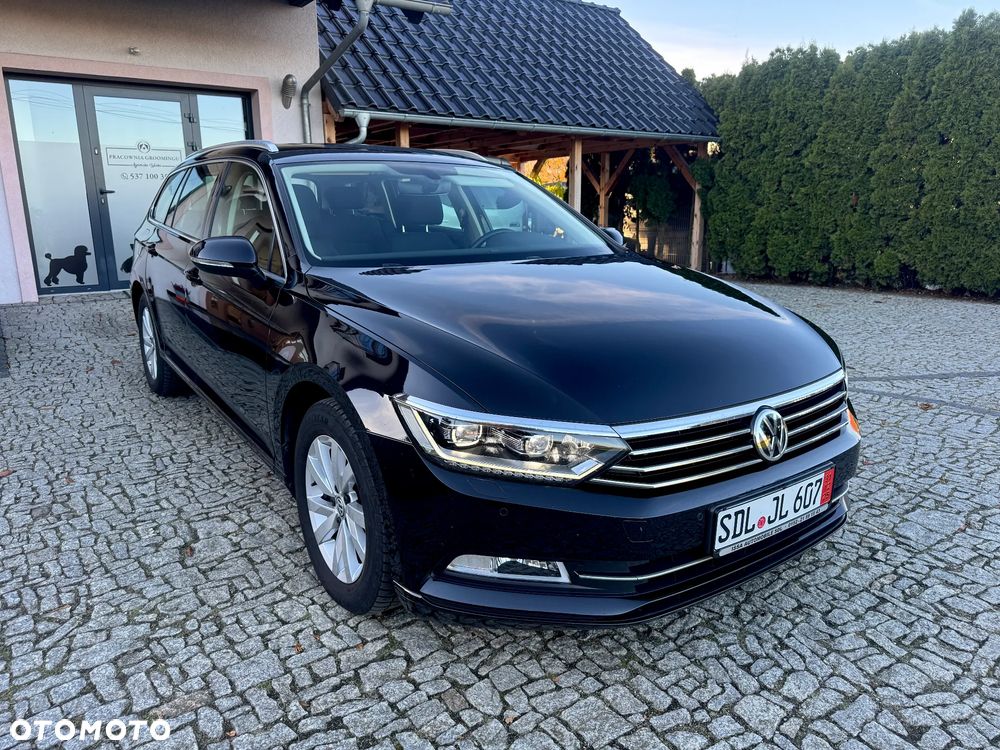 Volkswagen Passat ver-2-0-tdi-scr-dsg-comfortline - 3