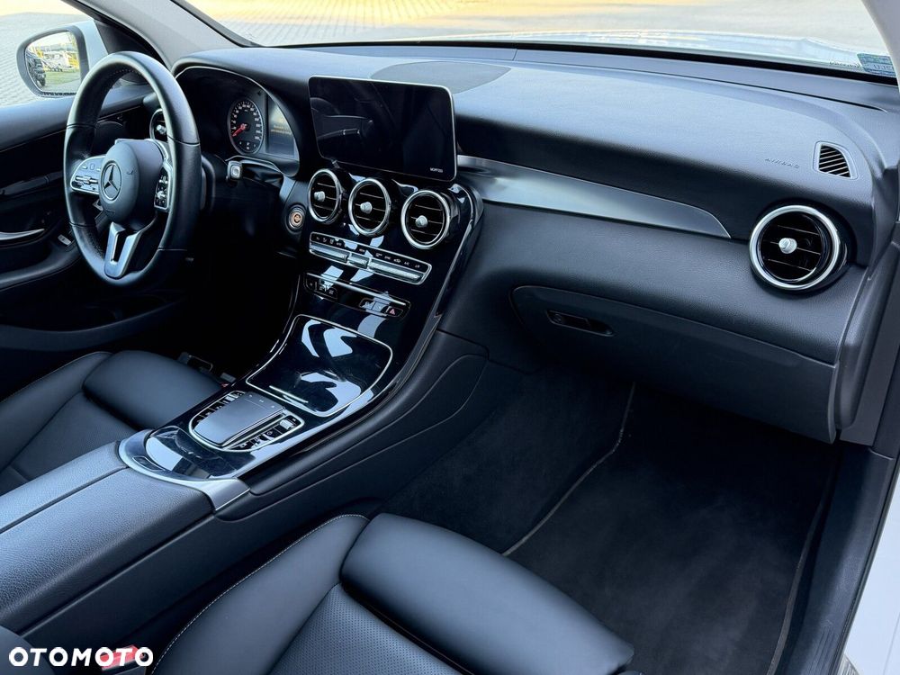 Mercedes-Benz GLC 200 d 4-Matic - 29