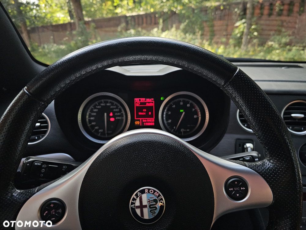 Alfa Romeo Brera 2.2JTS Sky View - 10