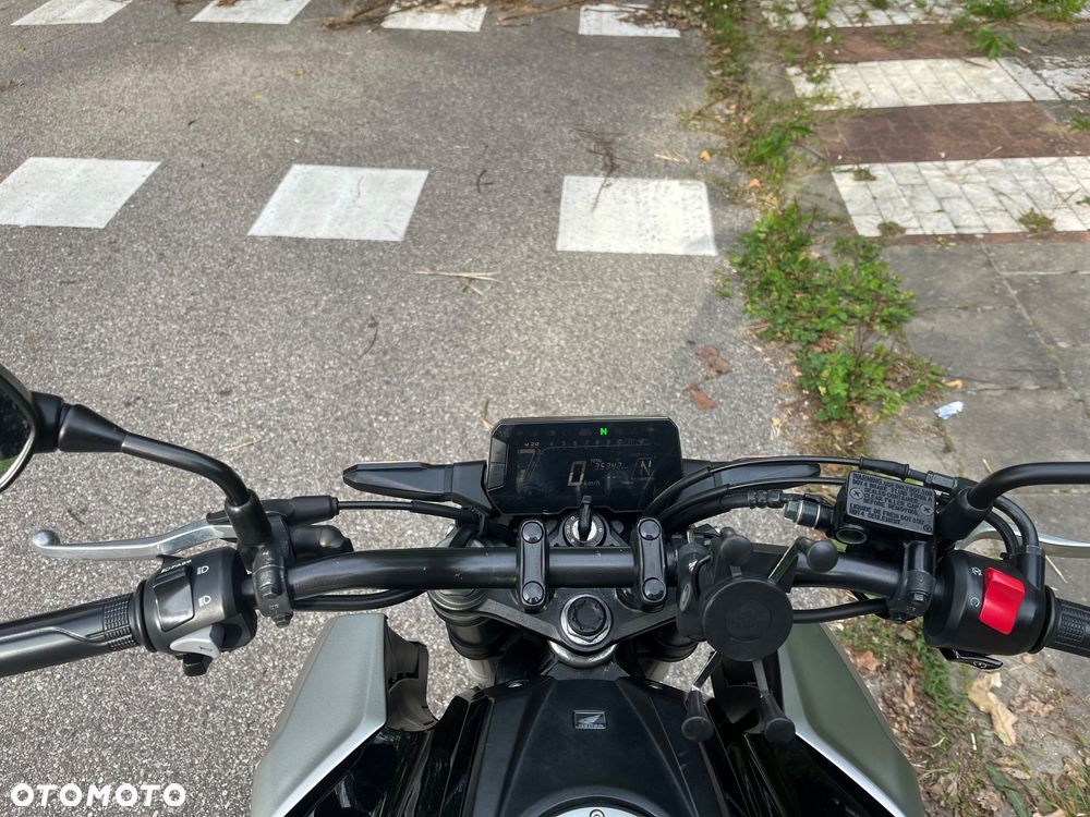 Honda CB - 6