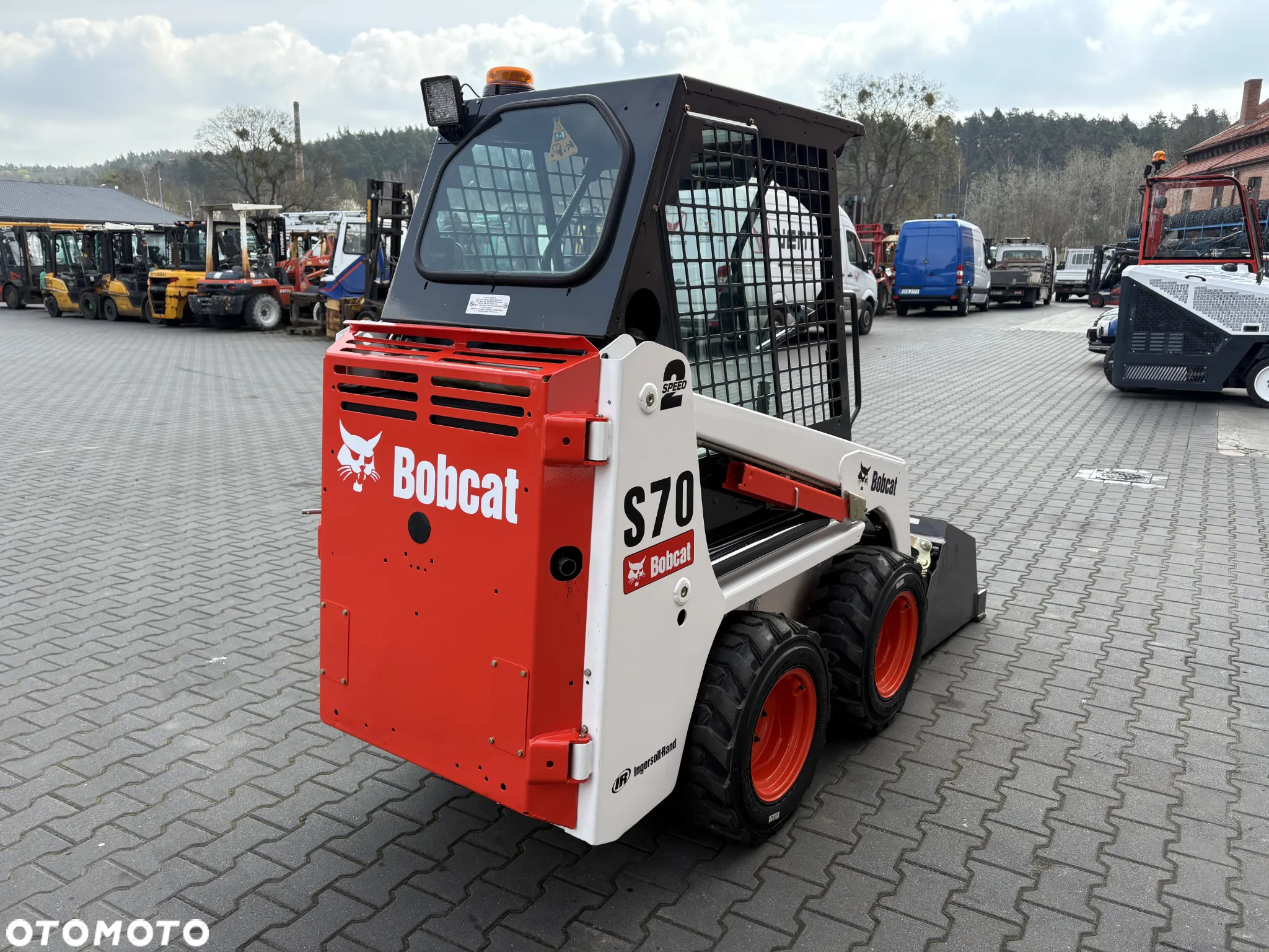 Bobcat S70 - 5