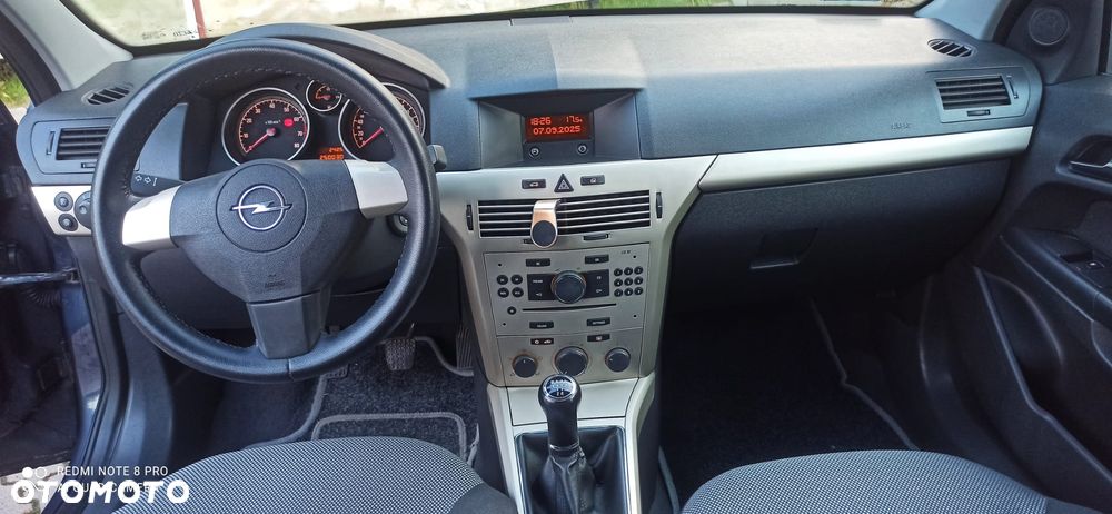 Opel Astra - 9