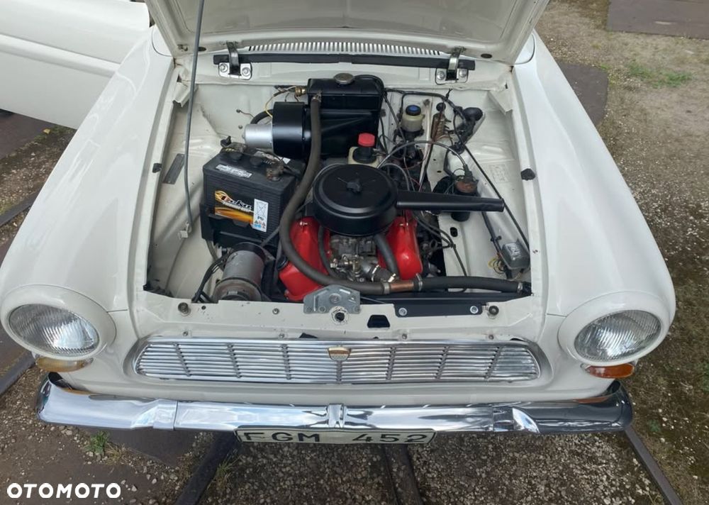 Ford Taunus - 12