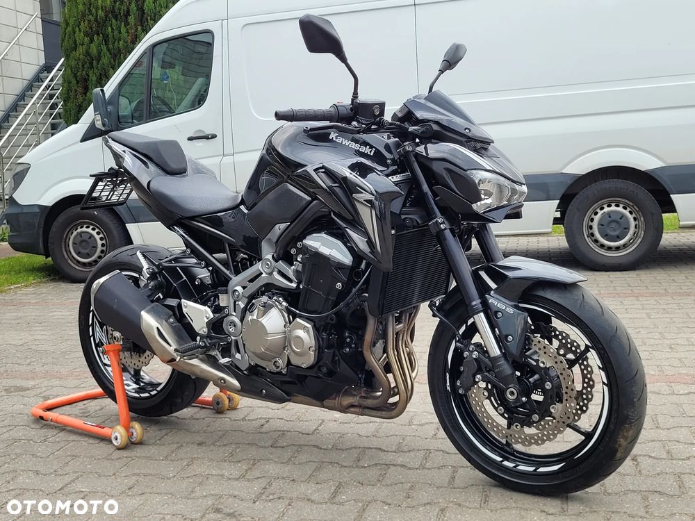 Kawasaki Z 900 - 10