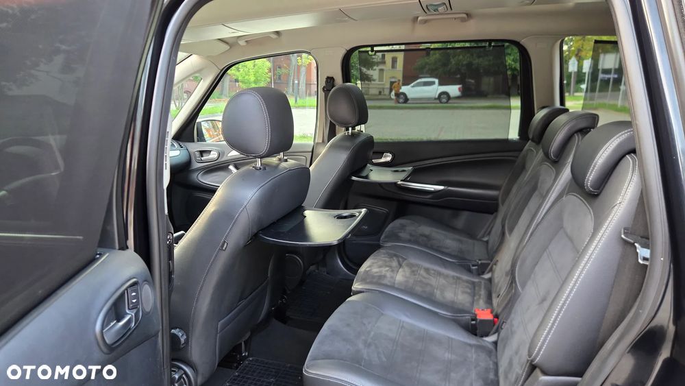 Ford Galaxy 2.0 TDCi Titanium - 20