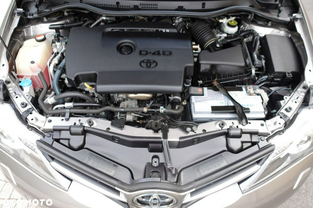 Toyota Auris - 10