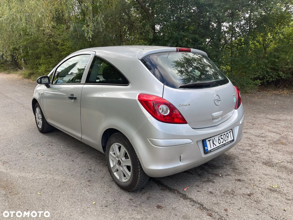 Opel Corsa - 4