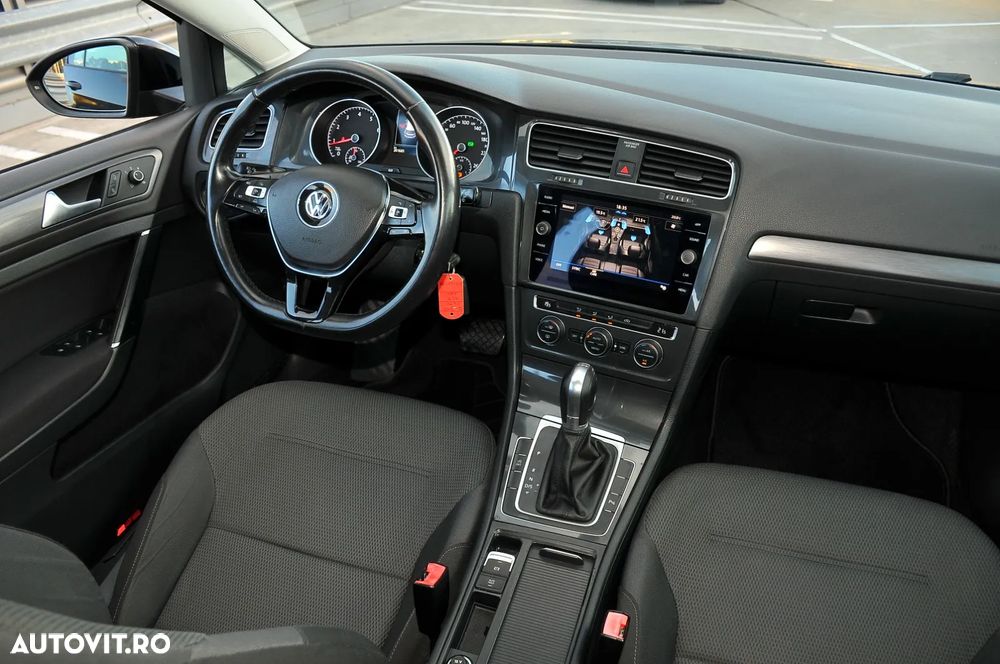 VOLKSWAGEN Golf 2018 — imagine 21