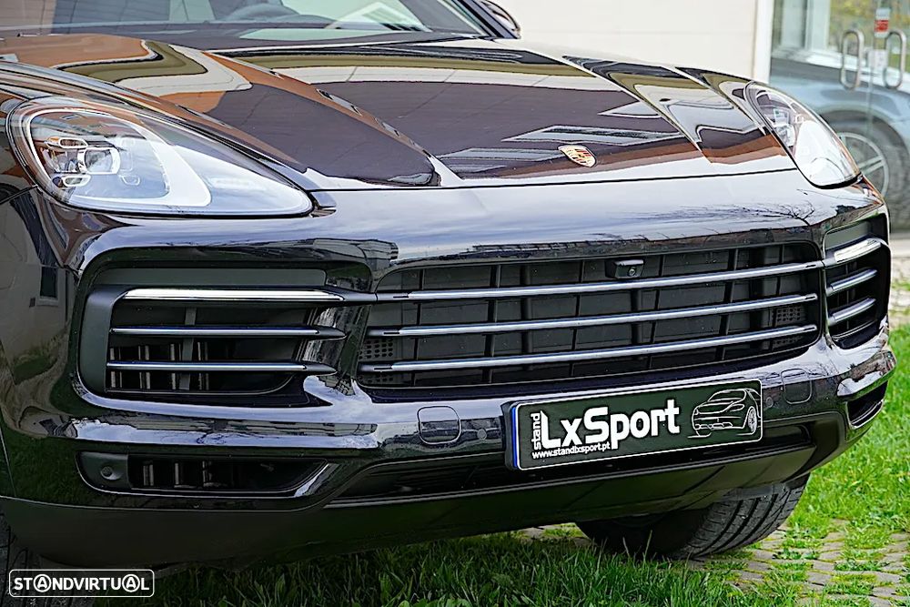 Porsche Cayenne Formula E - 7