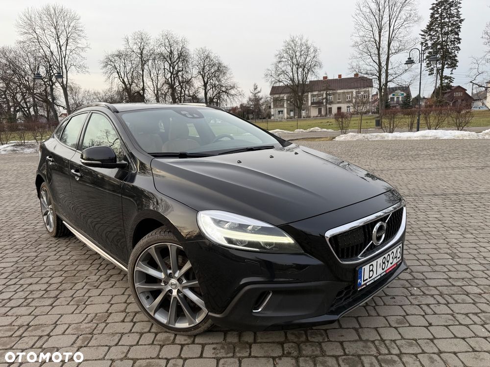 Volvo V40 Cross Country D3 Momentum - 3