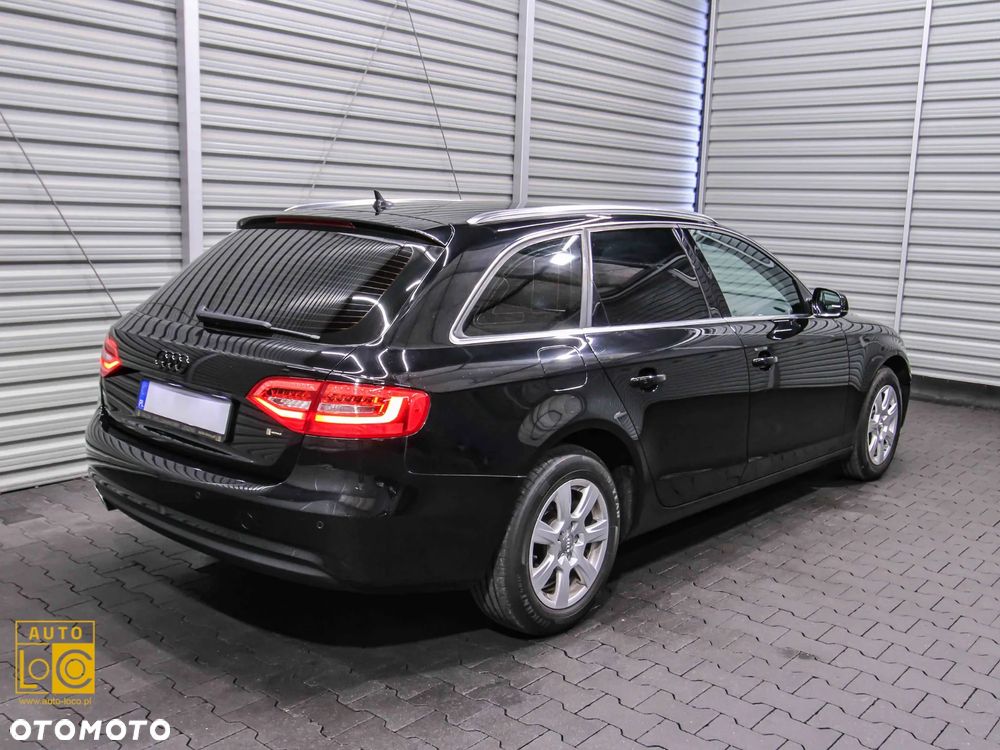 Audi A4 2.0 TDI DPF Ambiente - 8