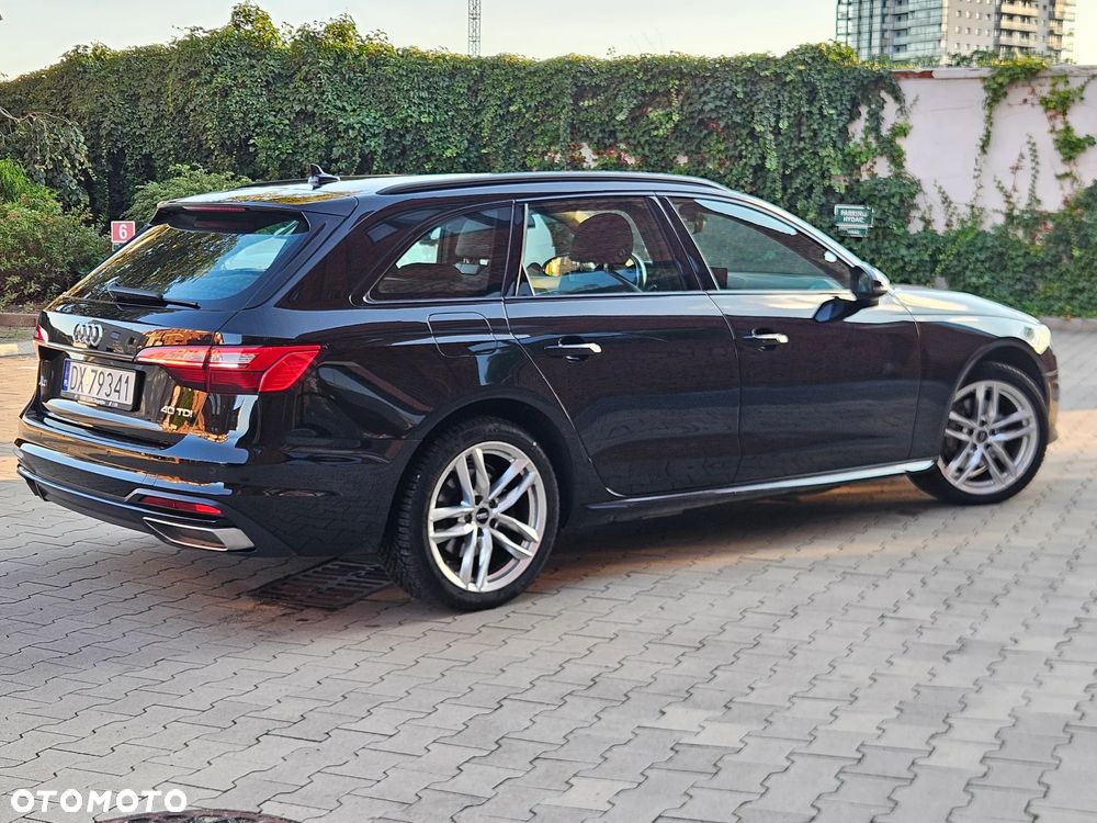 Audi A4 Avant - 4