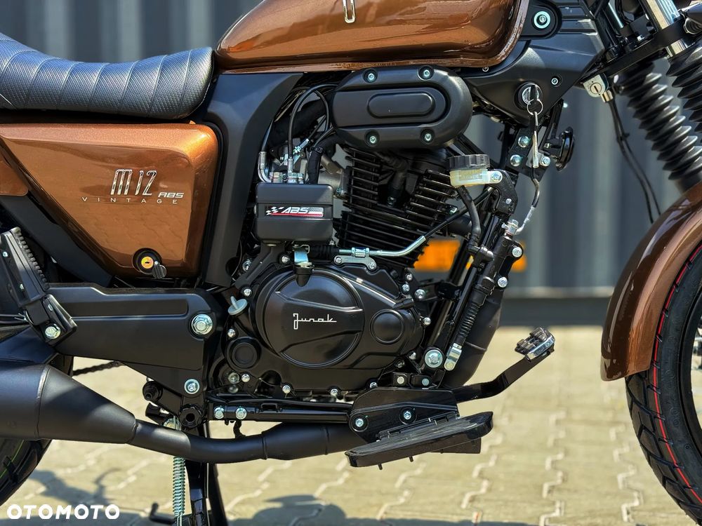 Junak M12 - 20