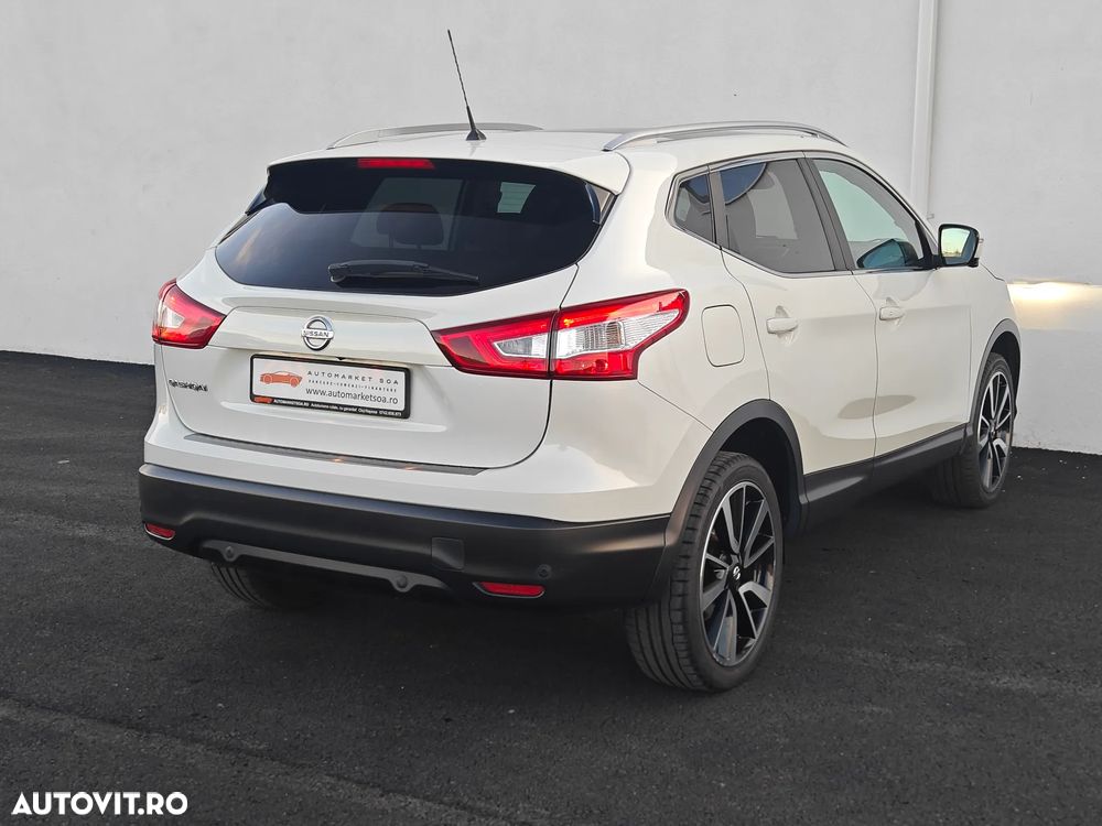 Nissan Qashqai 1.6 DCI TEKNA+ - 5