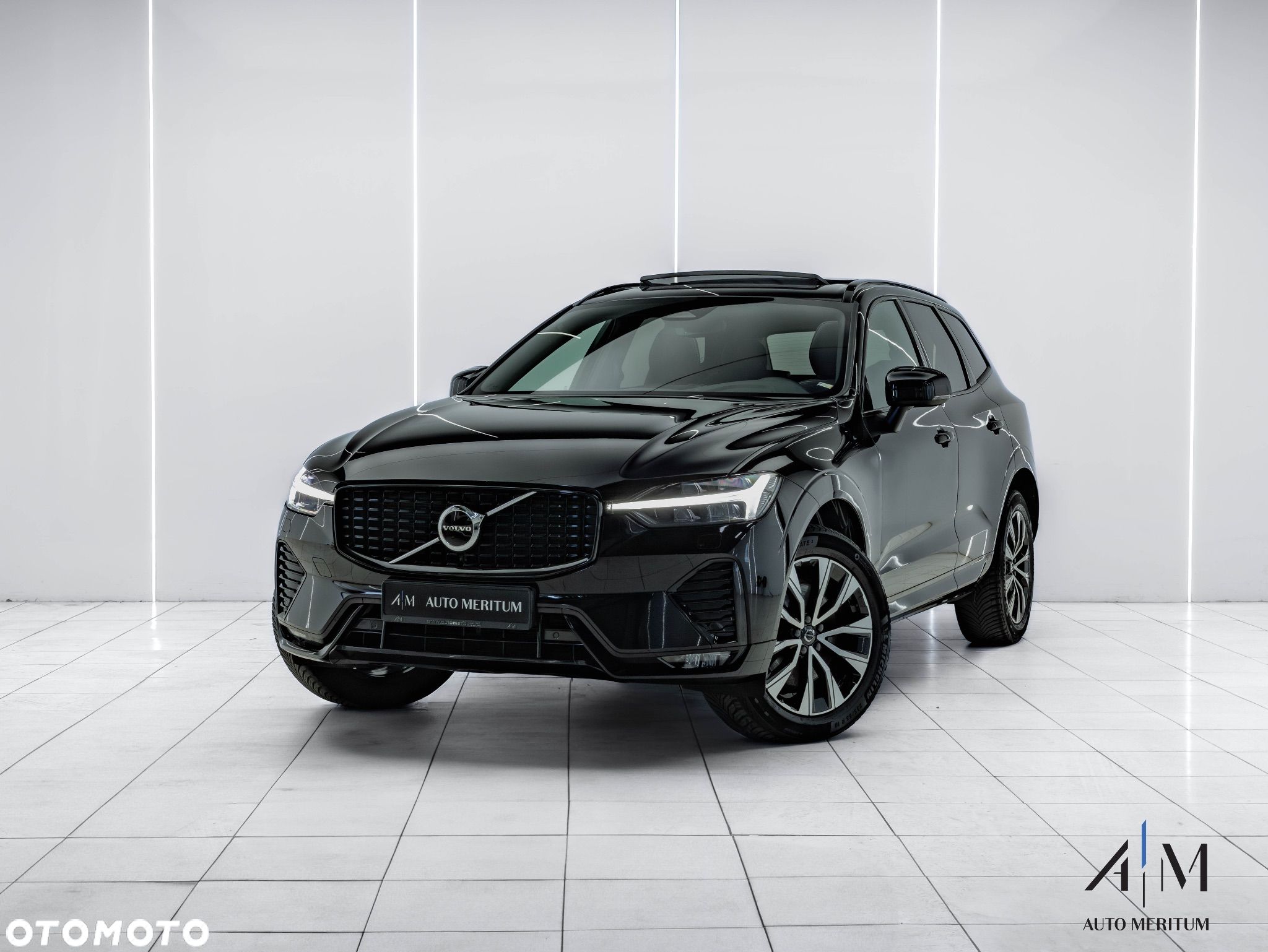 Volvo XC 60 B4 D AWD Plus Dark - 1