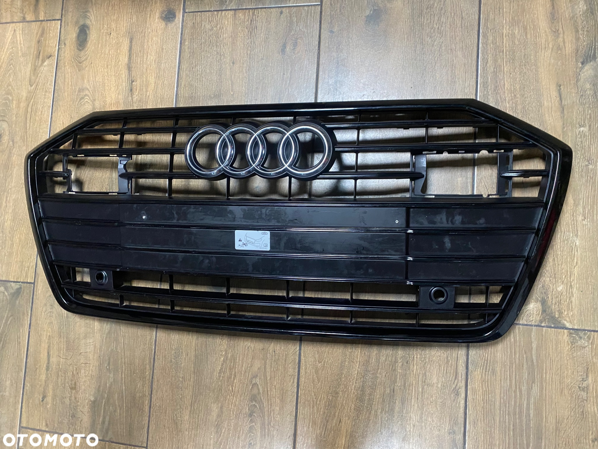 Grill atrapa Audi A6 C8 4K0853651C 3FZ IGLA ORG - 2