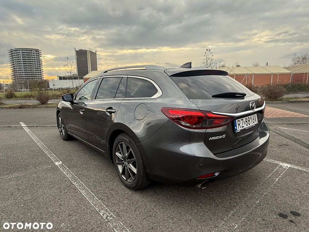 Mazda 6 2.0 SkyPassion - 4
