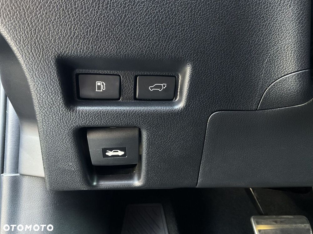 Lexus UX 200 F Sport 2WD - 17