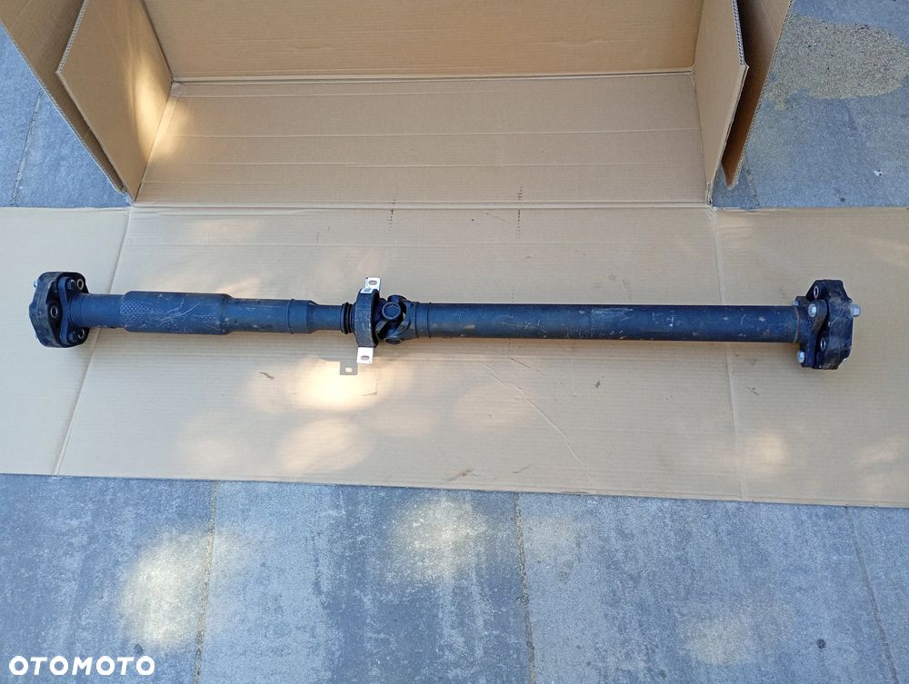 WAŁ NAPĘDOWY BMW  G20 G21 2.0D 72883810 - 2