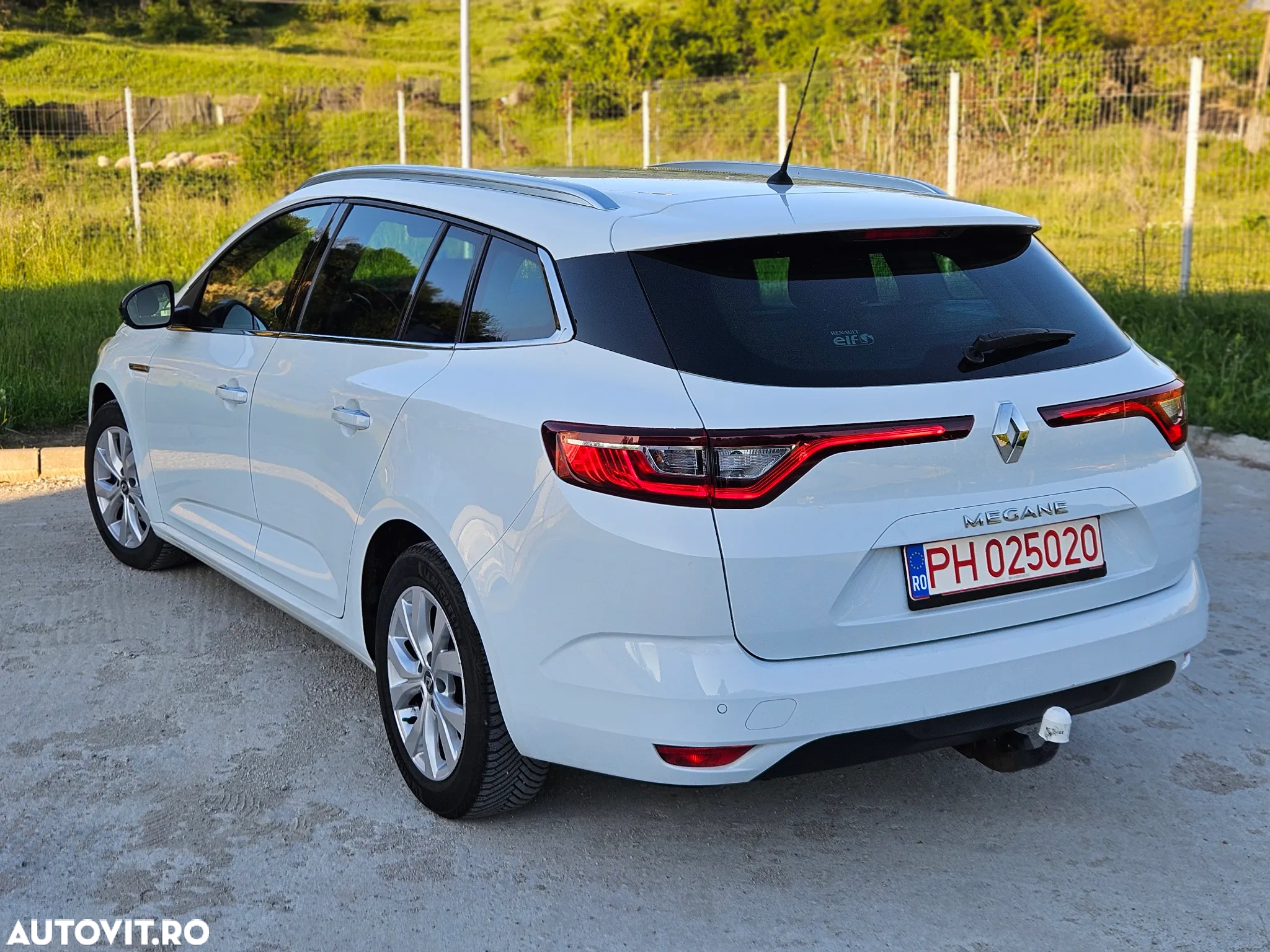 Renault Megane BLUE dCi Limited - 4