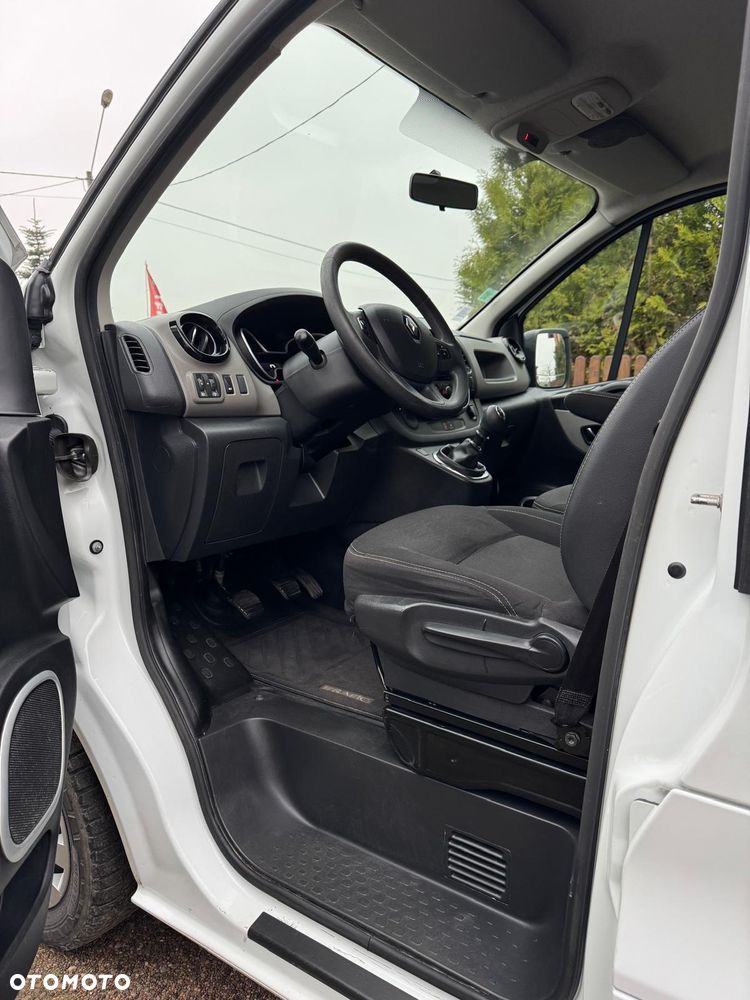Renault Trafic - 19
