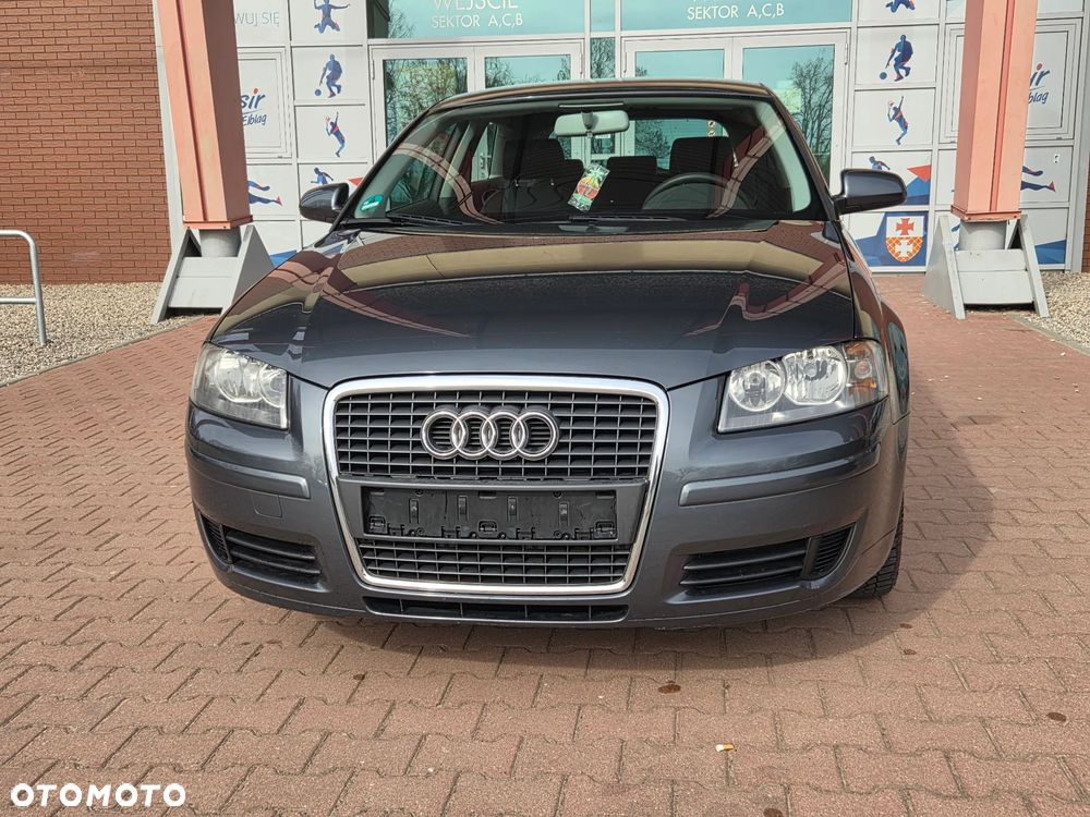 Audi A3 Sportback - 4