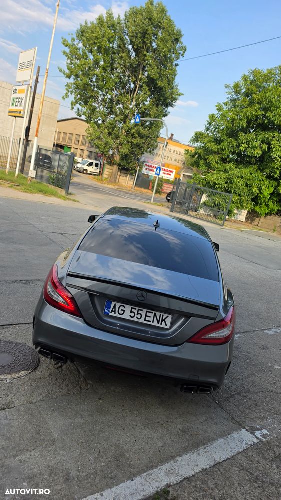 Mercedes-Benz CLS - 8