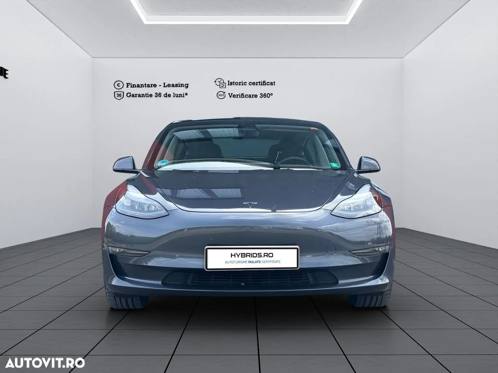 Tesla Model 3 Long Range - 5