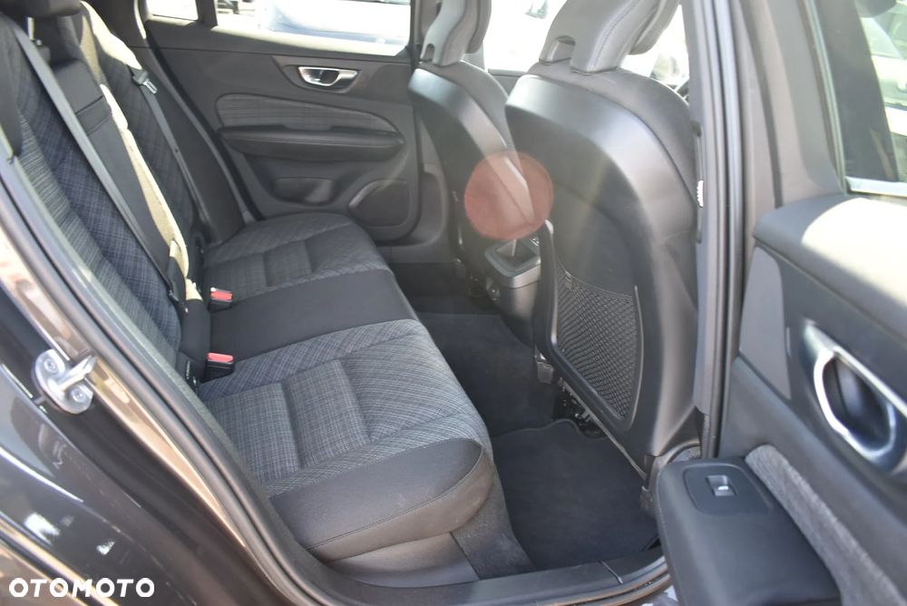 Volvo V60 B3 B Core - 15