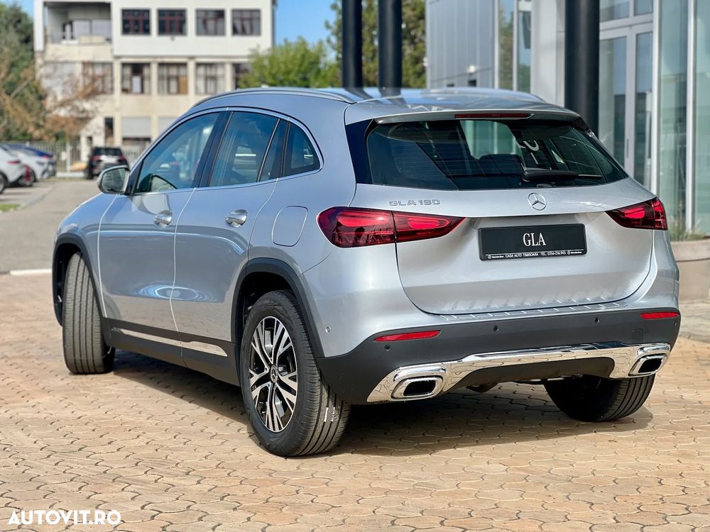 Mercedes-Benz GLA - 3