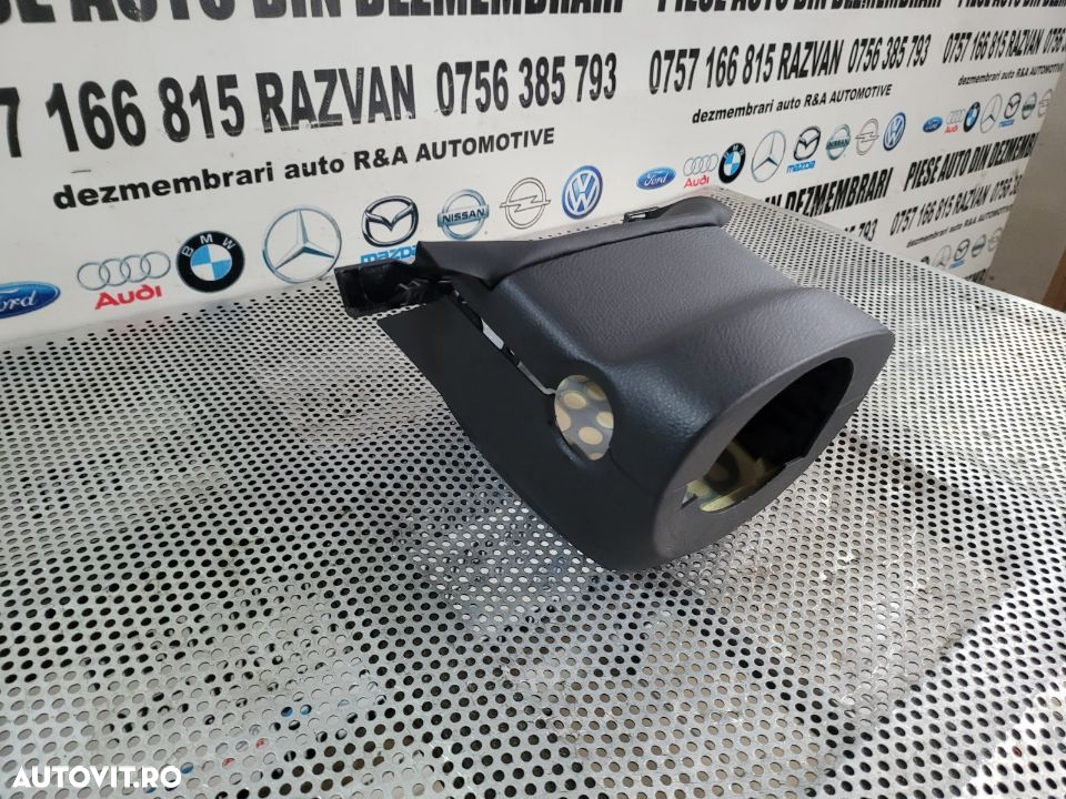 Cochilie Ornament Volan Vw Golf 6 VI Plus Volan Stanga An 2008-2013 Dezmembrez Vw Golf 6 Plus 1.4 - 2