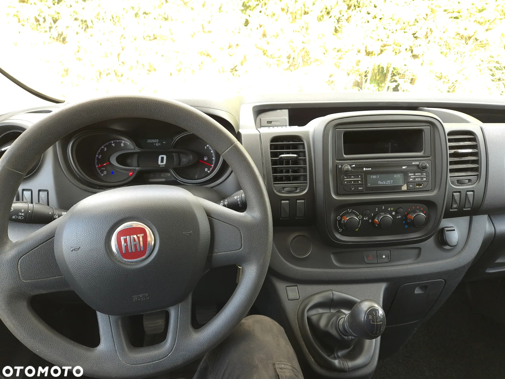 Renault Trafic - 11