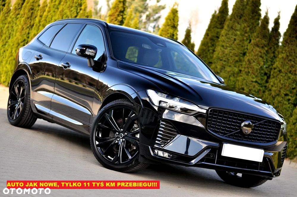 Volvo XC 60 B5 B AWD Plus Black Edition - 2