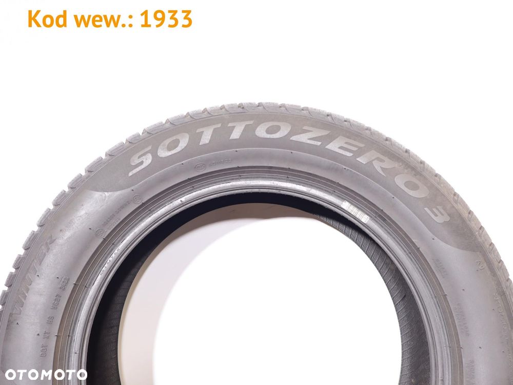 Pirelli SottoZero 3 Winter - 235/55 R18 - 4