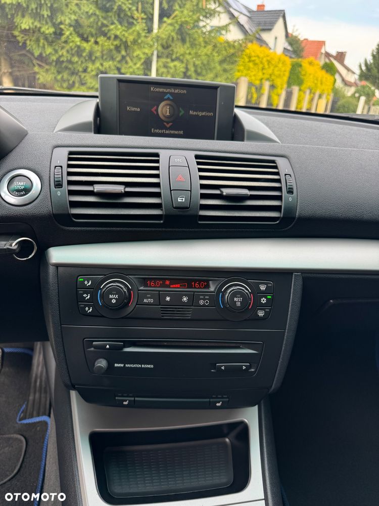 BMW Seria 1 120d - 16