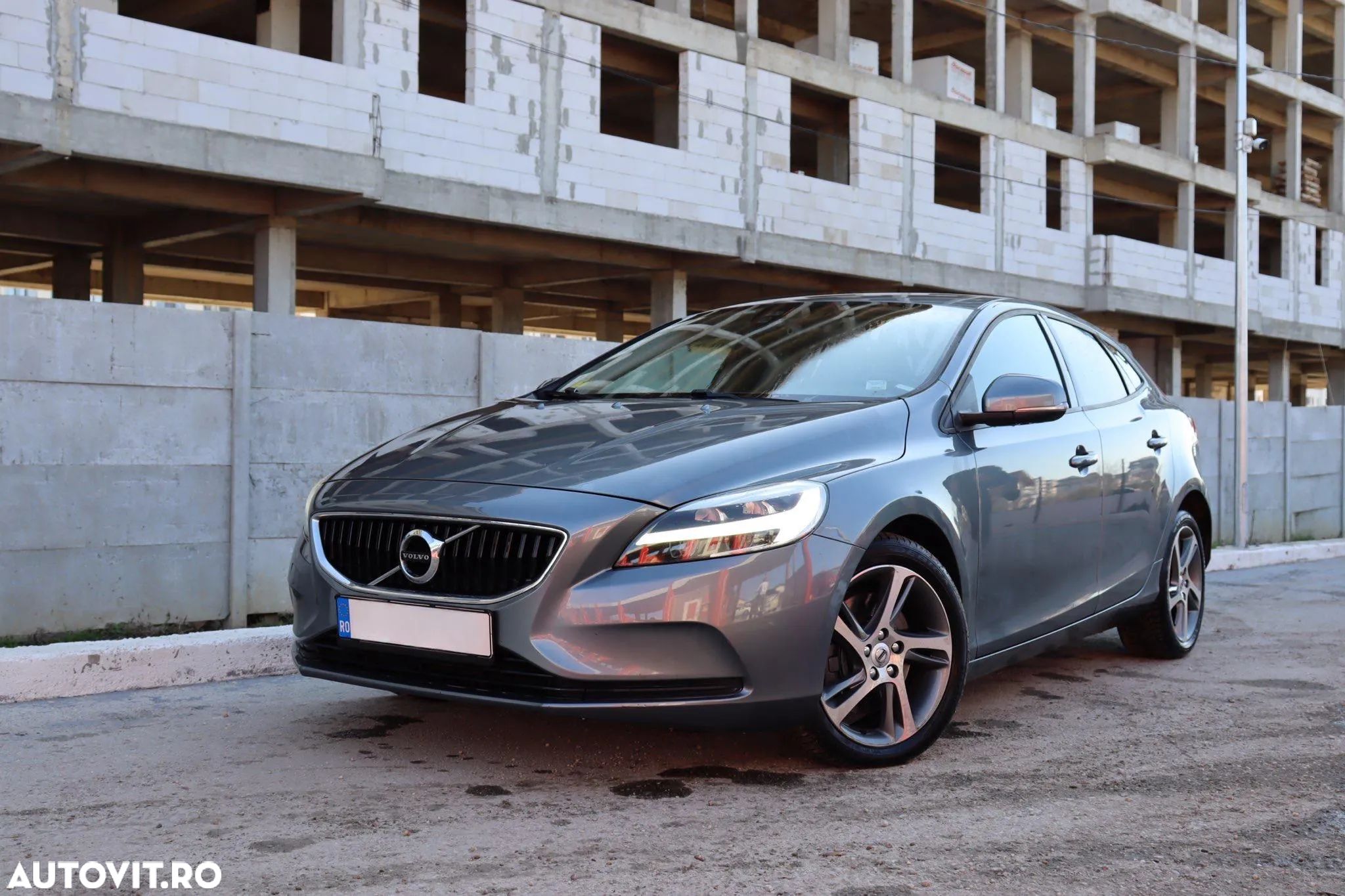 Volvo V40 D3 Geartronic - 1